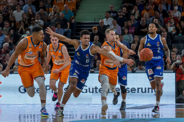 篮球比赛从 篮球比赛从