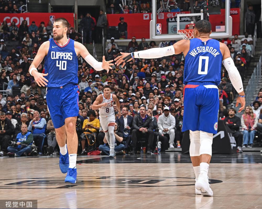 郑钦文此次 郑钦文此次