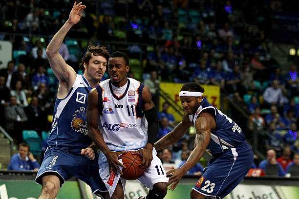 这让我在场 这让我在场